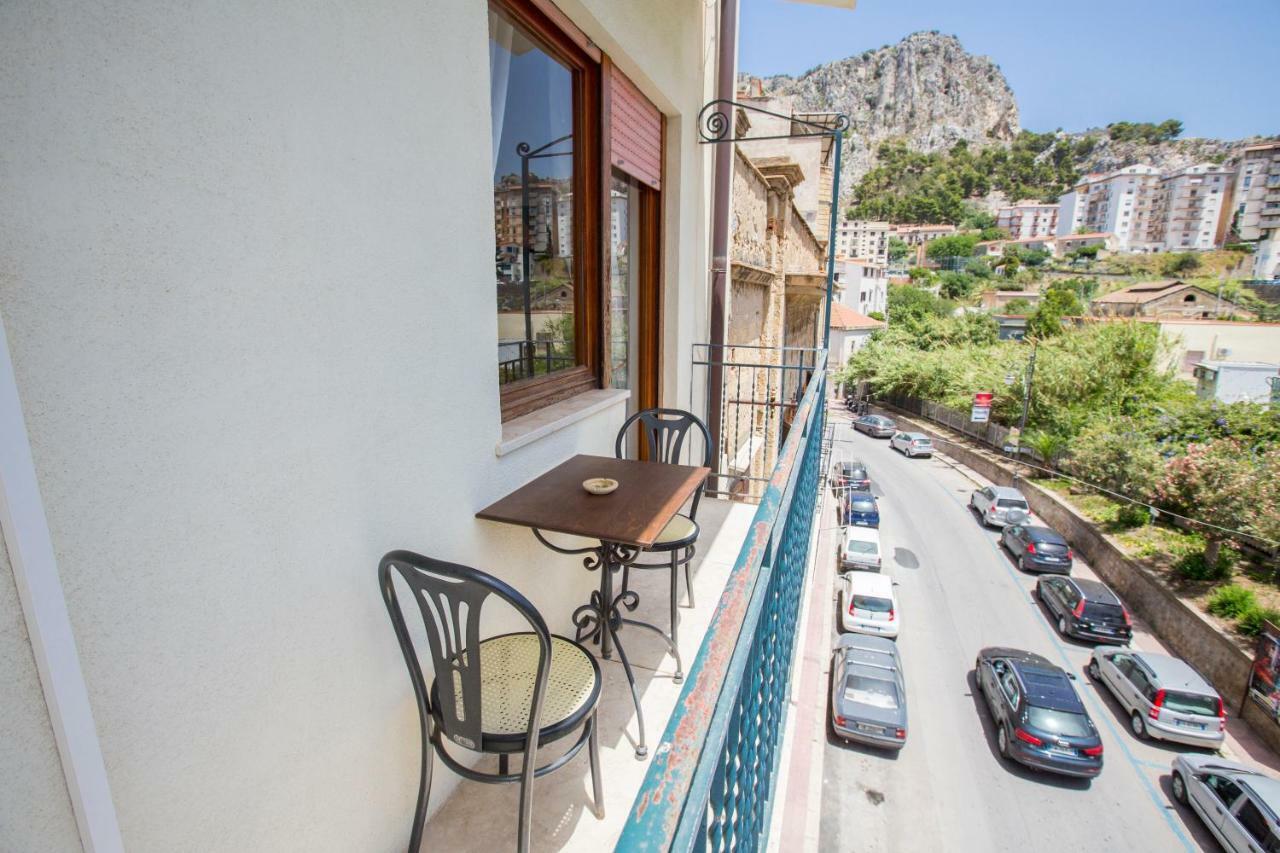 تْشيفالو Mia Guesthouse المظهر الخارجي الصورة